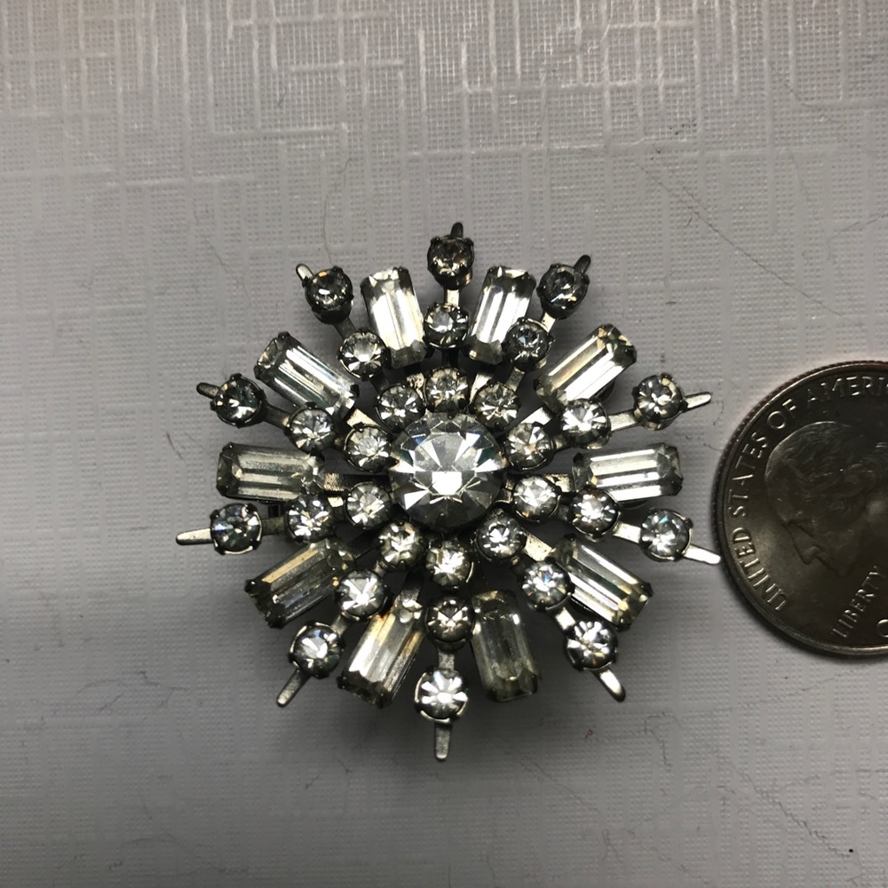 Vintage Brooch